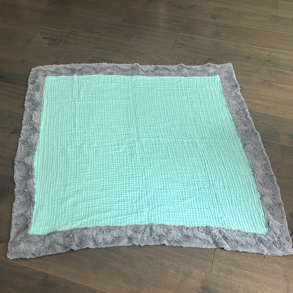 Aspyn Grove boutique baby blanket - Picture 5 of 10